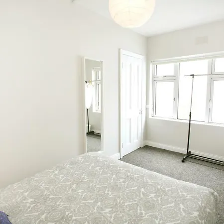 Ifsc Self-catered At Connolly & Busaras Apartment Dublin