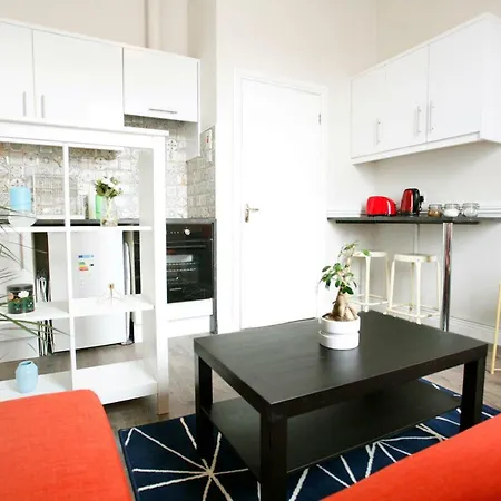 Daire Ifsc Self-catered At Connolly & Busaras *